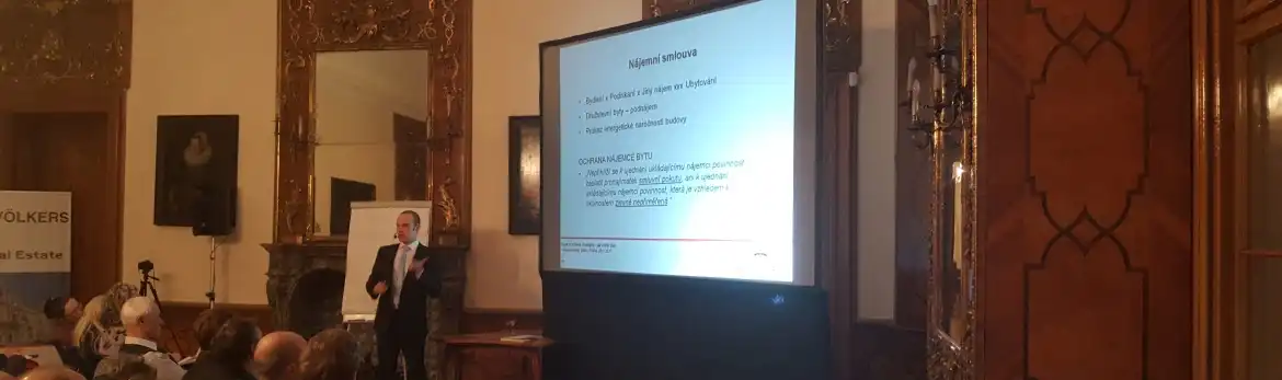 Pronájem projektoru na konference